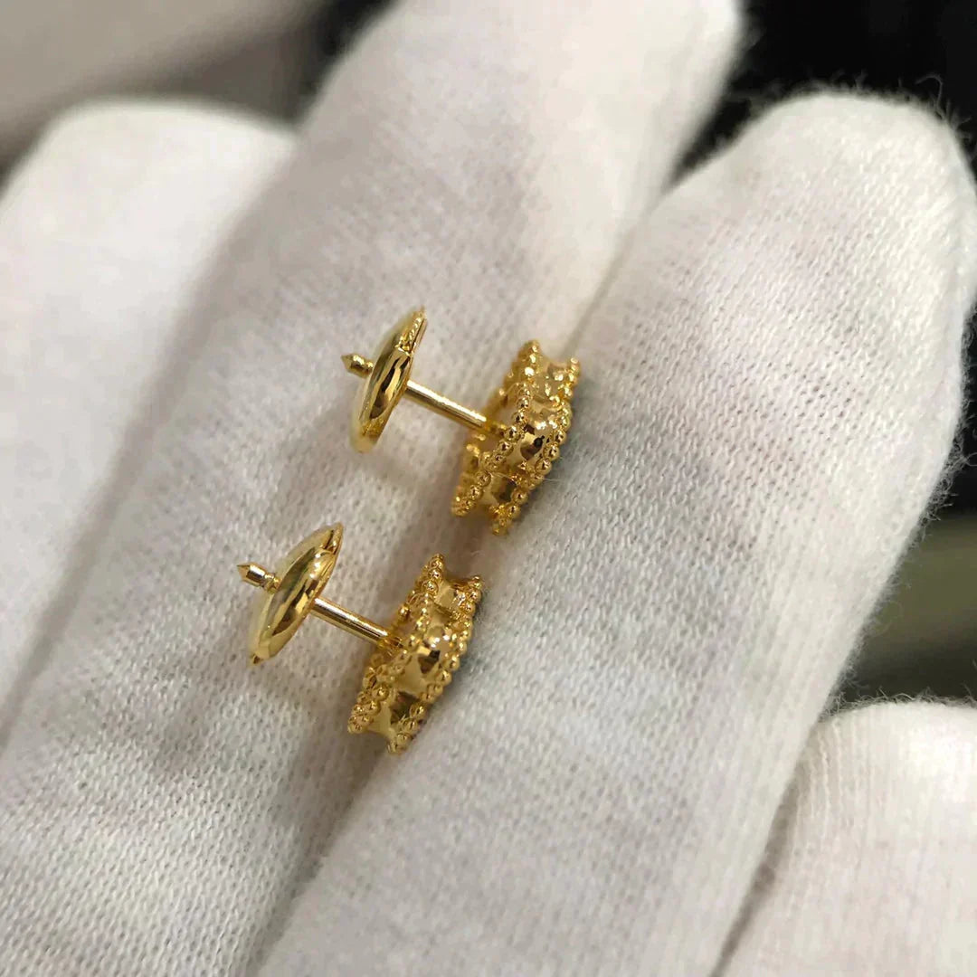 Miro クローバーミニ 9.5MM マラカイト イヤリング