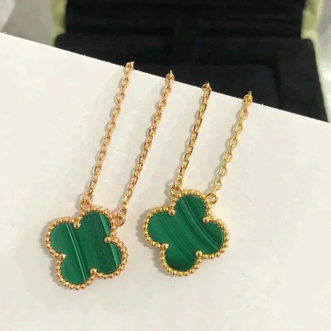 Miro CLOVER 15MM MALACHITE SINGLE FLOWER  NECKLACE