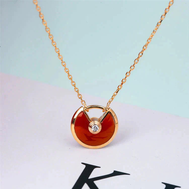 Miro AMULETTE GOLD CARNELIAN ONYX NECKLACE