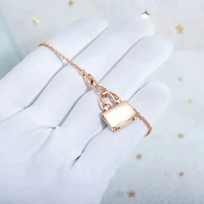 Miro AMULETTE PEDANT ROSE GOLD NECKLACE