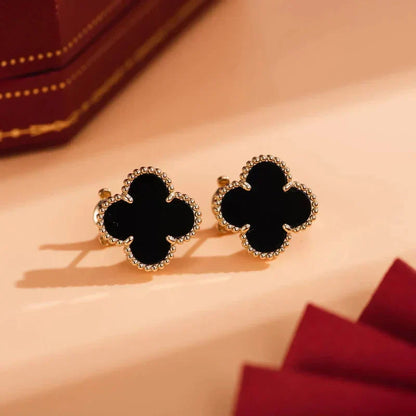 Miro CLOVER MEDIUM 1 MOTIFS  ONYX STUD EARRINGS