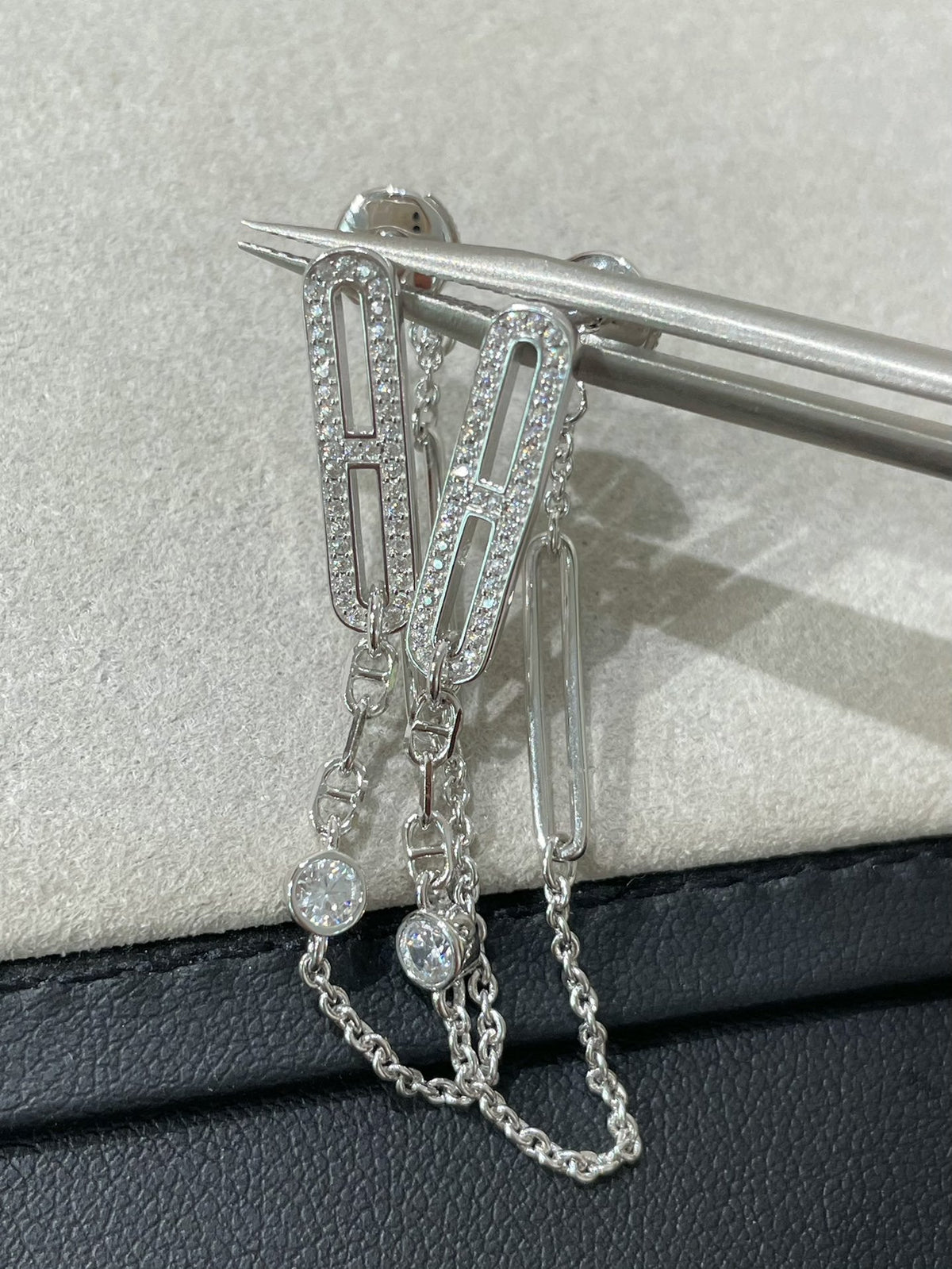 Miro CHAINE CHAOS DIAMOND DROP EARRINGS