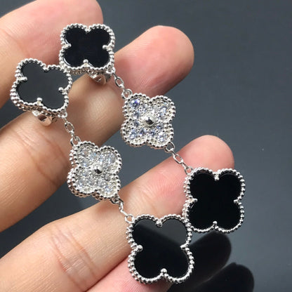 ミロ クローバー 3モチーフ ダイヤモンド オニキス シルバーピアス