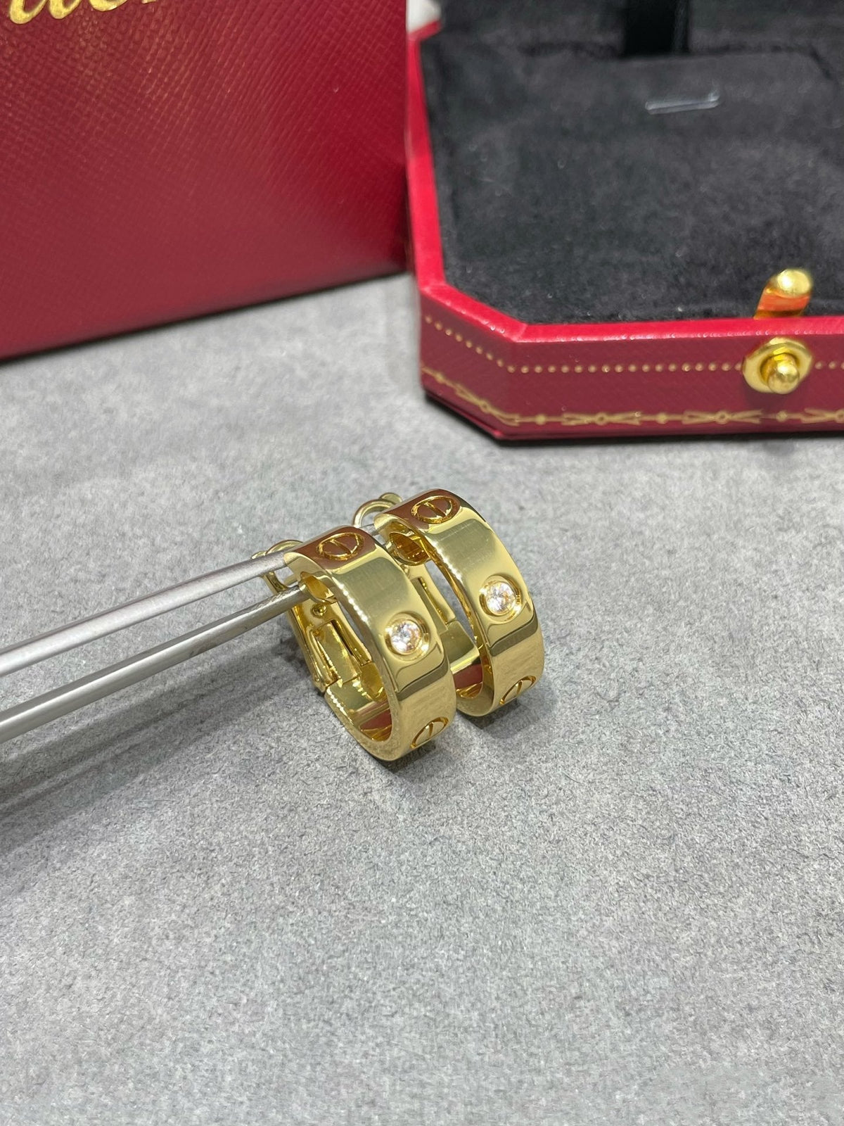 Miro LOVE 5.5MM 1ダイヤモンドイヤリング