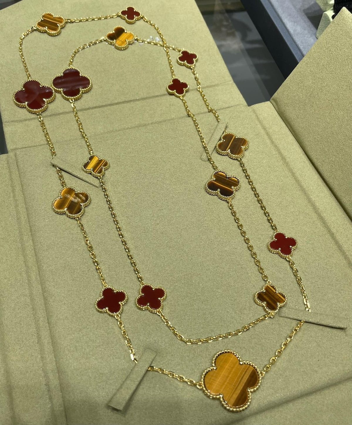 Miro CLOVER 16 MOTIF CARNELIAN TIGER EYE ROSE GOLD NECKLACE
