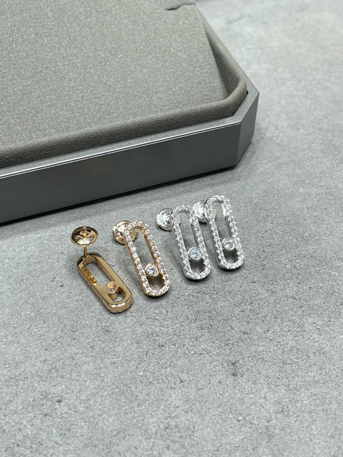 [Miro ]MOVE UNO STUD DIAMOND PAVED EARRINGS