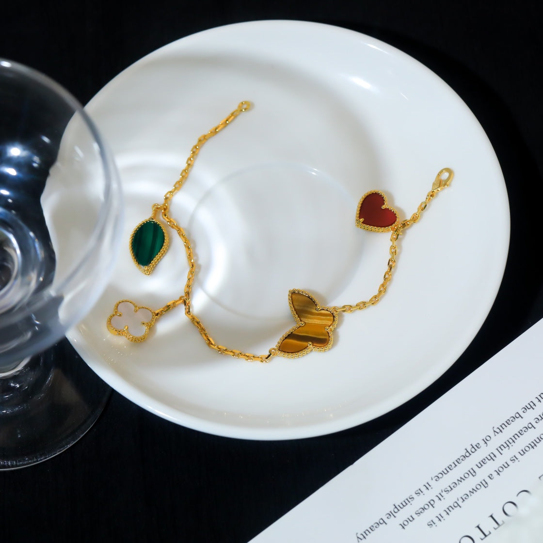 Miro LUCKY SPRING 5 MOTIF GOLD BRACELET