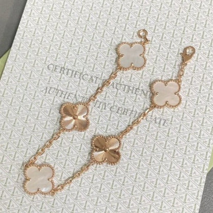 [Miro ]New CLOVER WHITE PEARL MOP 5 MOTIF BRACELET COLLECTION