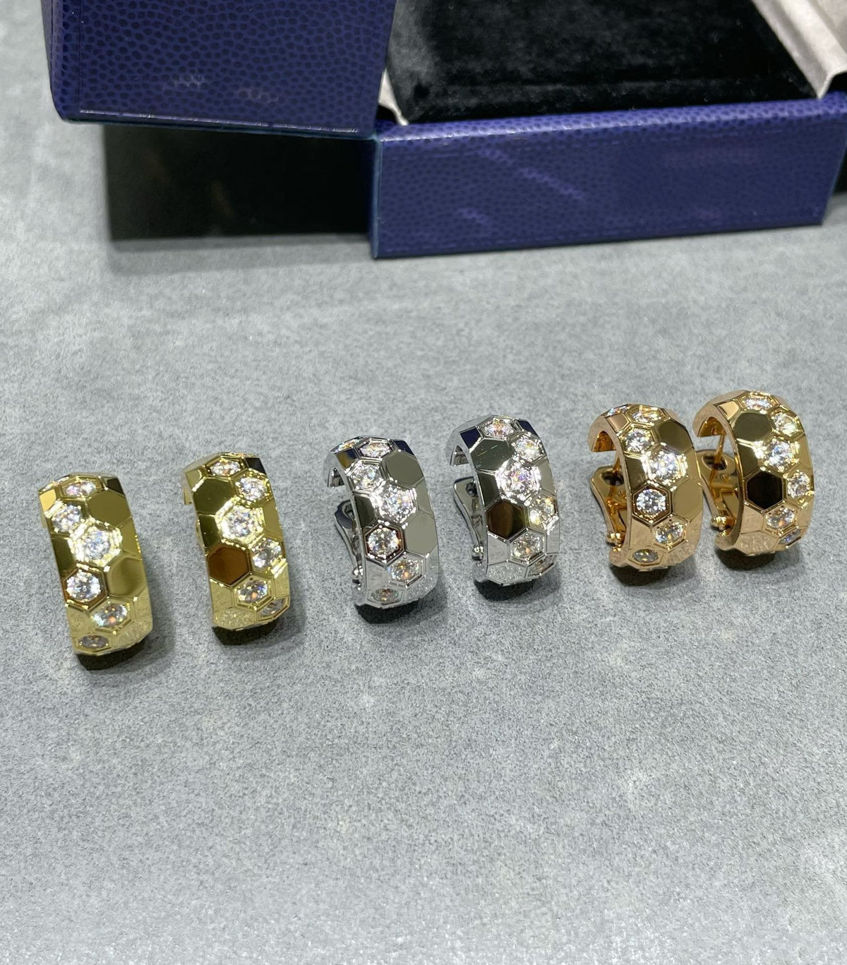 Miro BEE LOVE ダイヤモンドフープピアス