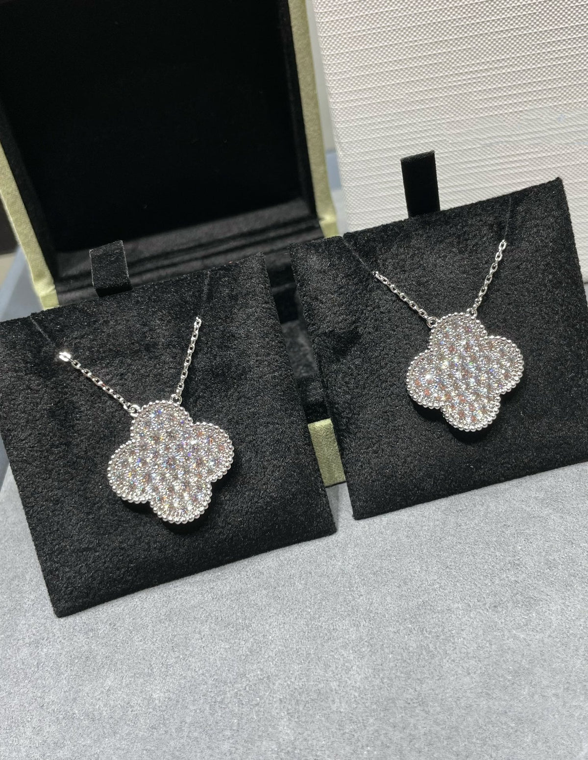 Miro CLOVER 25MM LARGE PENDANT DIAMOND PAVED SILVER NECKLACE