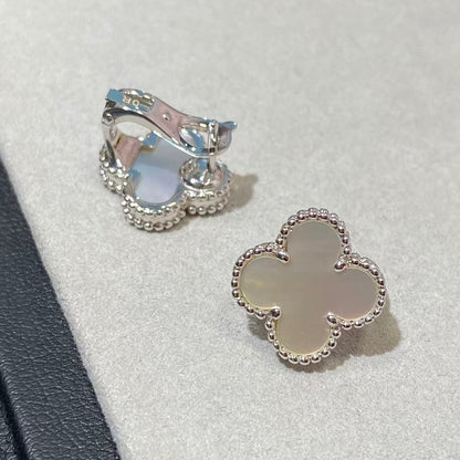 [Miro ] CLOVER LARGE (20mm) 1モチーフ ホワイトマザーオブパール スタッドピアス