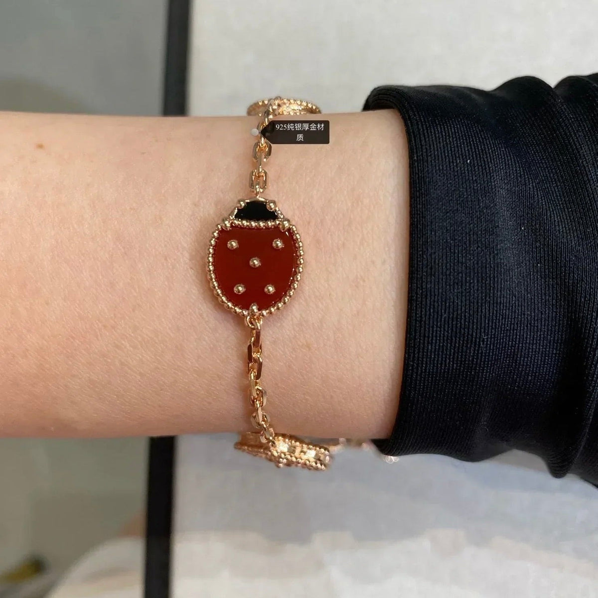 Miro LUCKY SPRING 5 MOTIF BRACELET