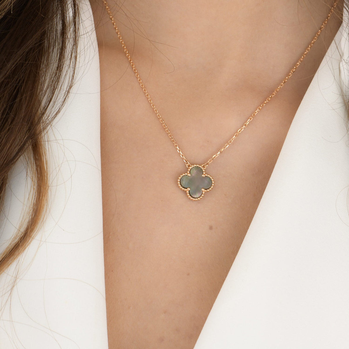 Miro CLOVER 15MM  GRAY MOTHER OF PEARL NECKLACE