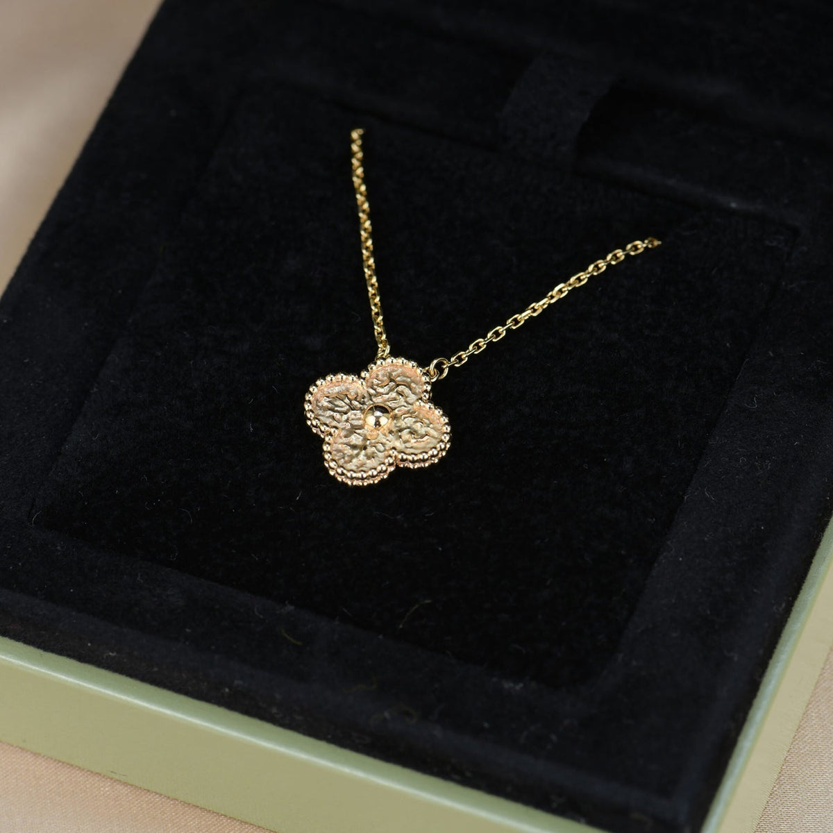 Miro CLOVER 15MM  BRONZING NECKLACE