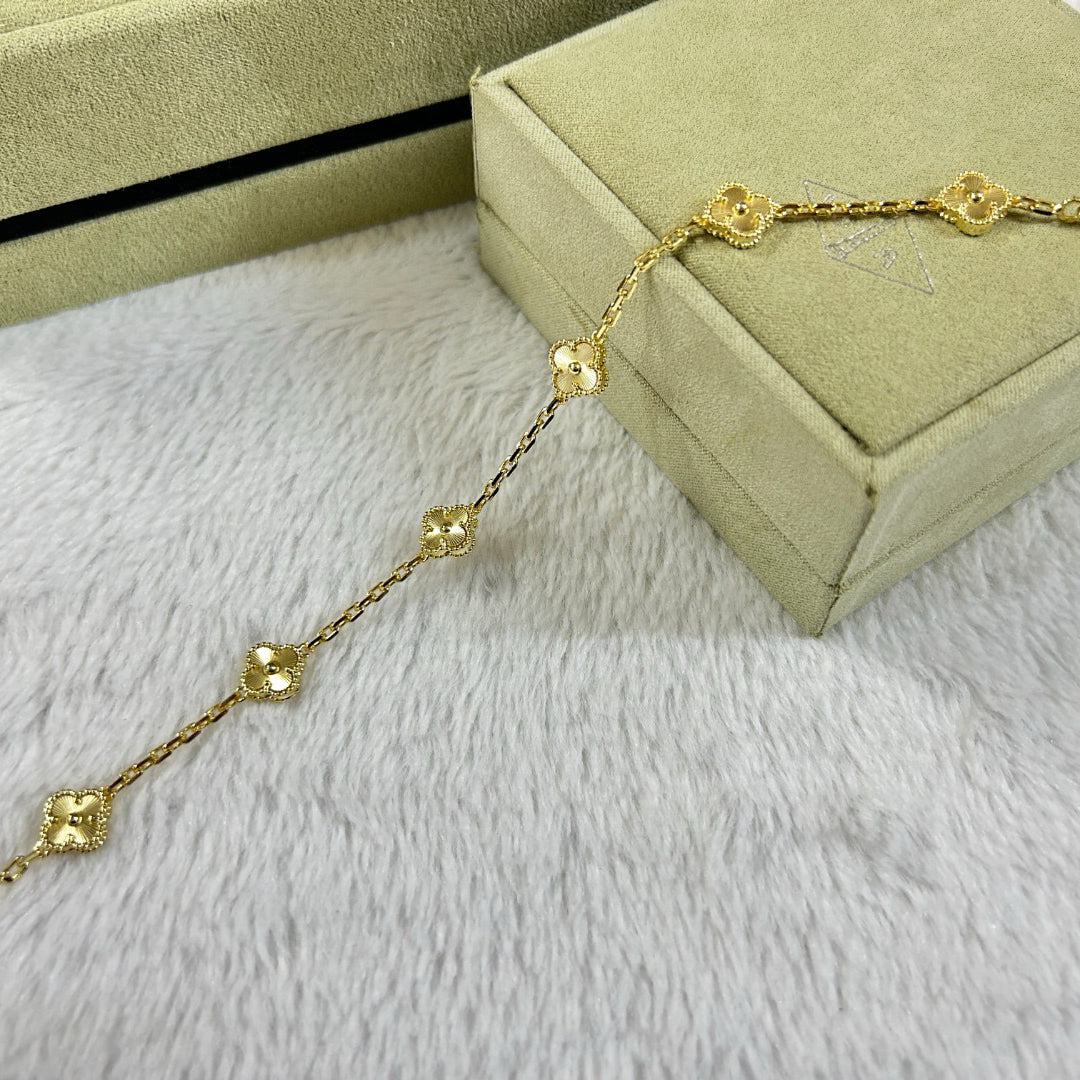 [Miro ]New CLOVER 6 MOTIF LASER BRACELET