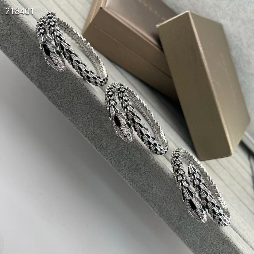 [Miro ] EW OBSIDIAN & DIAMOND SERPENT BRACELET