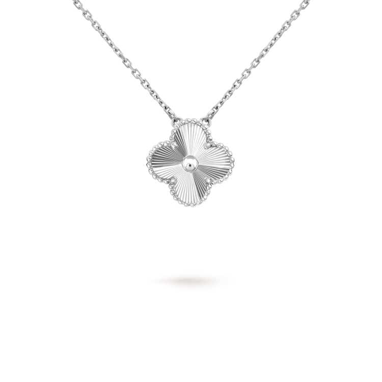 Miro CLOVER 15MM LASER NECKLACE SILVER