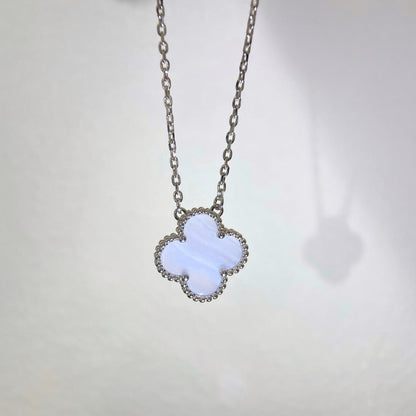 Miro CLOVER 15MM BLUE CHALCEDONY NECKLACE SILVER
