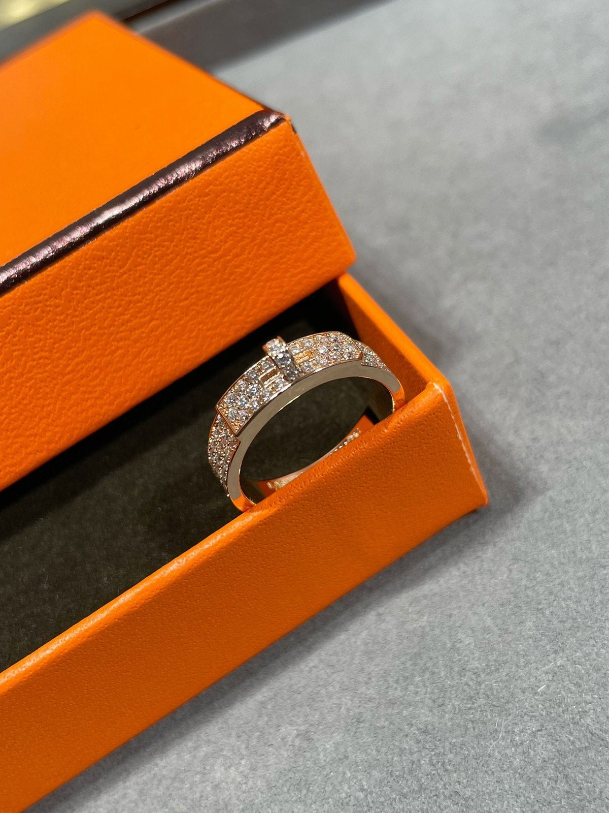 Miro KELLY PINK GOLD DIAMOND RING