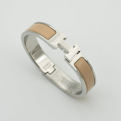 Miro H GREY BRACELET