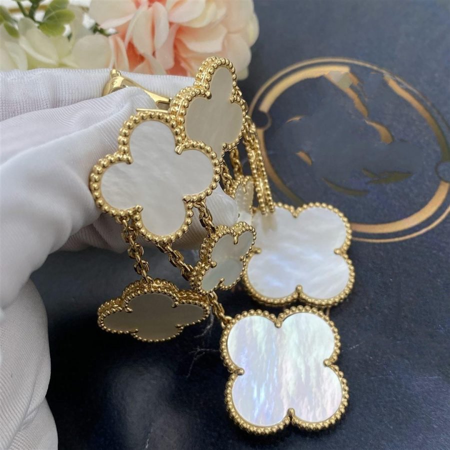 Miro CLOVER EARRINGS WHITE MOP 4 MOTIFS GOLD