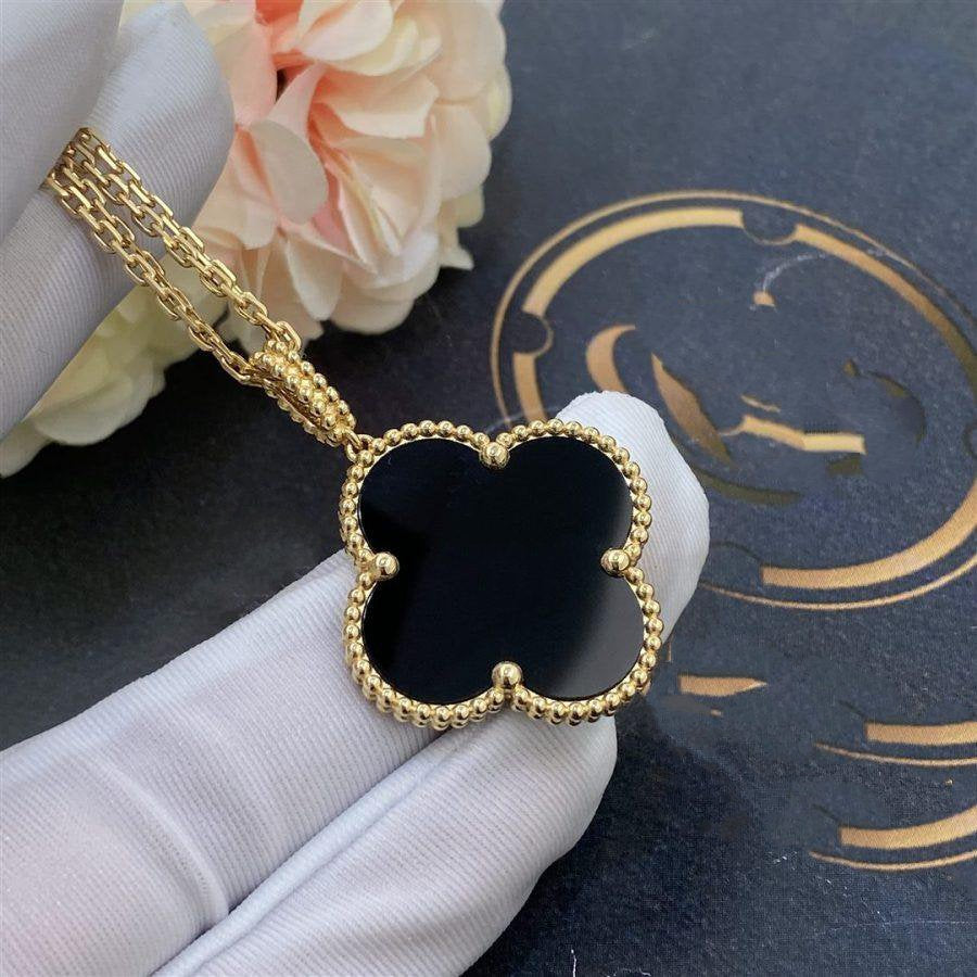 Miro CLOVER 25MM GOLD ONYX BIG CLOVER NECKLACE