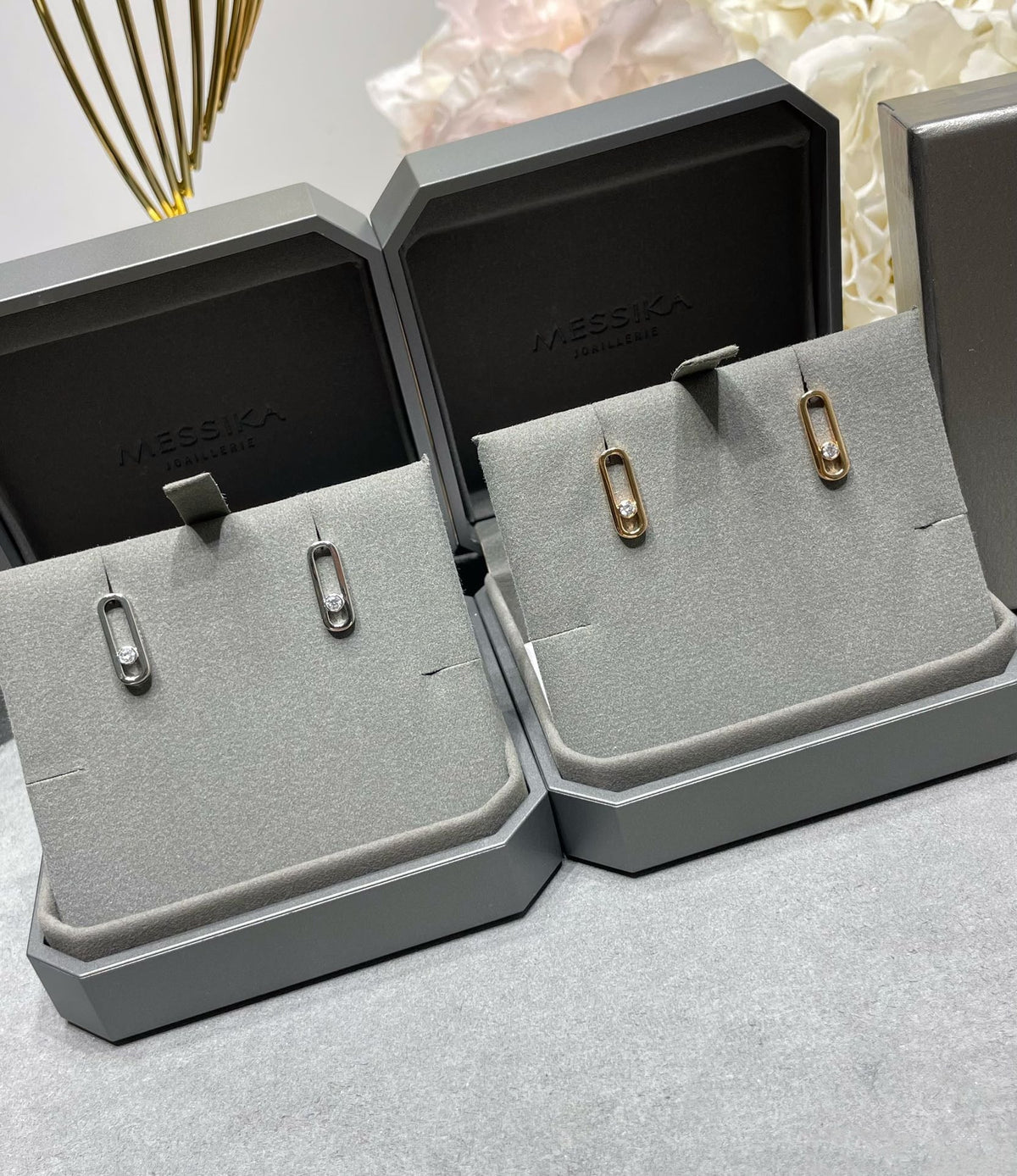 [Miro ]MOVE UNO SMALL 1 DIAMOND EARRINGS